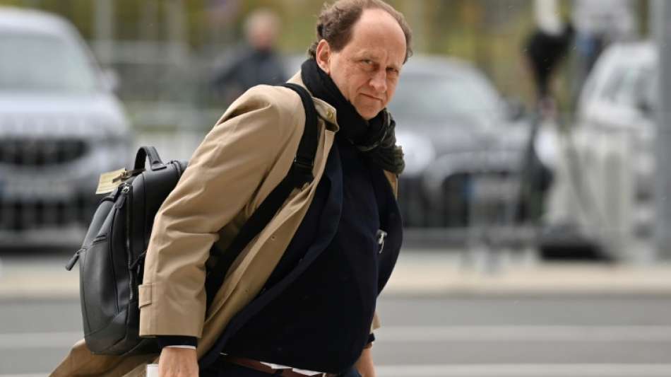 Lambsdorff stimmt FDP auf h&auml;rtere Corona-Linie ein