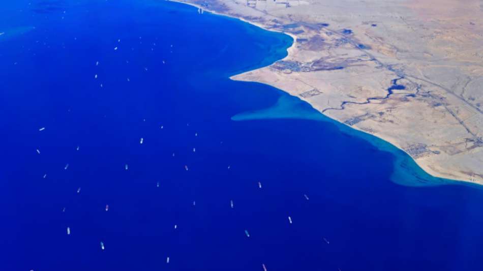 Schiffs-Rückstau am Suez-Kanal komplett aufgelöst