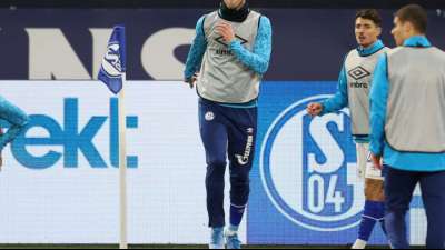 Zwei Coronaf&auml;lle auf Schalke - Training abgesagt