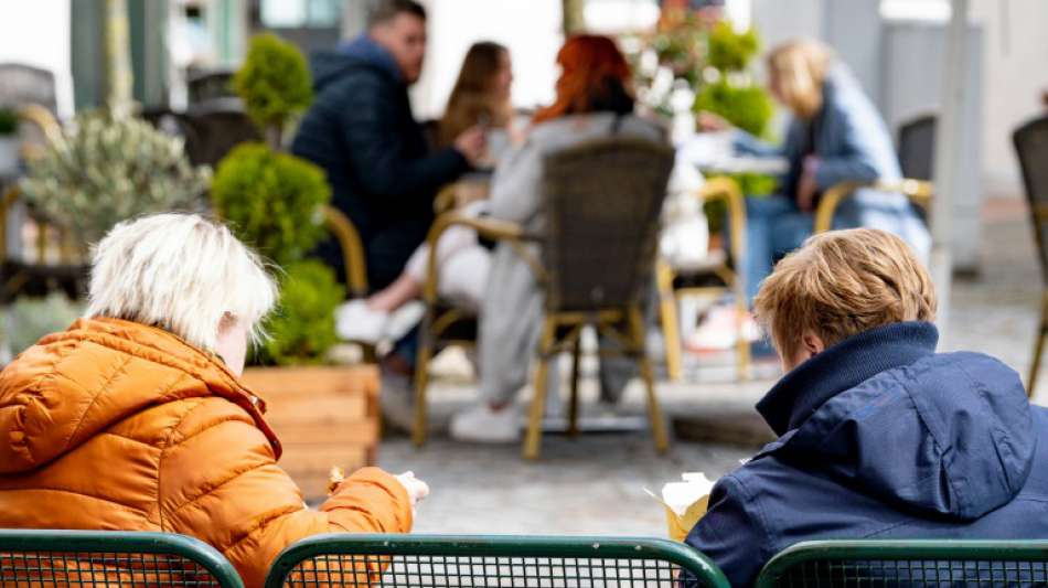 IW rechnet durch Lockerungen f&uuml;r Geimpfte mit Milliardenplus beim Konsum