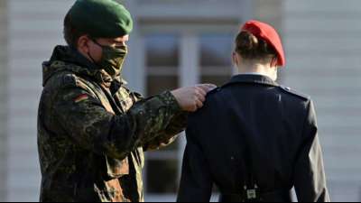 G&ouml;ring-Eckardt: Zweifel an Zwei-Prozent-Ziel der Nato