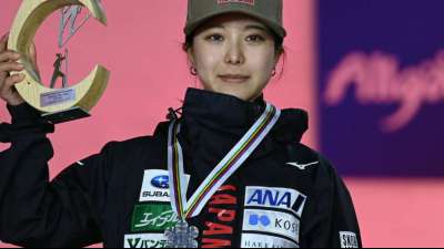 Bauer leidet mit Skispringerin Takanashi: "Tragische Heldin"