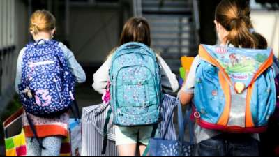 Schulranzenhersteller von "Ergobag" und "Satch" muss Millionenbu&szlig;geld zahlen