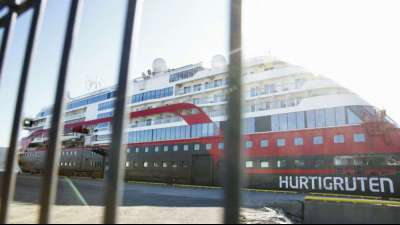 Hurtigruten stellt nach Corona-Ausbruch Expeditions-Seereisen wieder ein