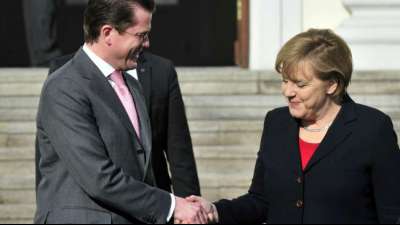 CSU-Finanzexperte kritisiert Guttenberg im Wirecard-Skandal scharf