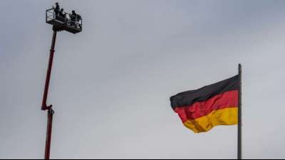 Beamter kann bei Leugnung der Existenz der Bundesrepublik entlassen werden