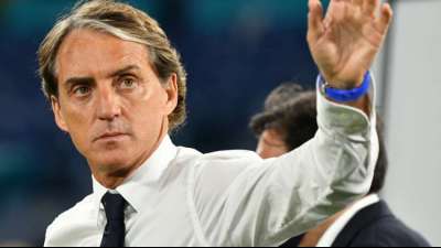 "Mega-Leistung": Italien schenkt den Fans "ein LÃ¤cheln"