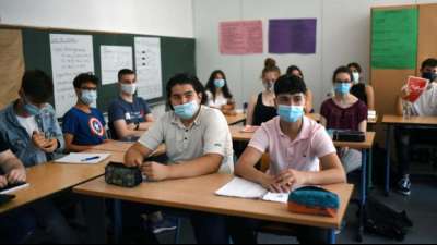 Mehrere Bundesl&auml;nder lockern Maskenpflicht in Schulen