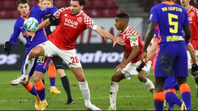 Leipzig patzt im Titelrennen - R&uuml;ckschlag auch f&uuml;r Leverkusen