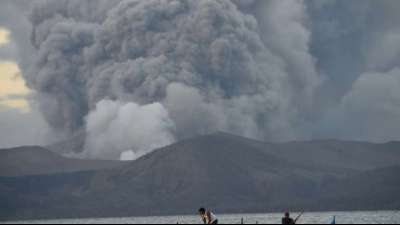Bedrohung durch philippinischen Vulkan Taal könnte Wochen oder Monate anhalten