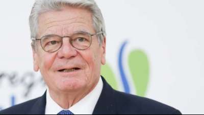 Gauck verteidigt Forderung nach "Toleranz in Richtung rechts"