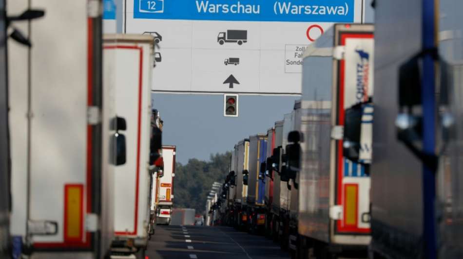 Umwelthilfe: Viele Lkw verursachen mehr Stickoxide als erlaubt