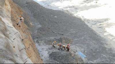 Mindestens drei Tote durch Flutwelle nach Gletscherabbruch in Indien