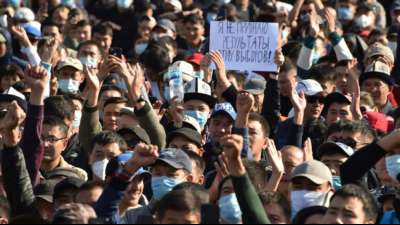 Medien: Demonstranten besetzen Regierungssitz in Kirgistan 