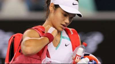 US-Open-Siegerin Raducanu verliert in Runde zwei