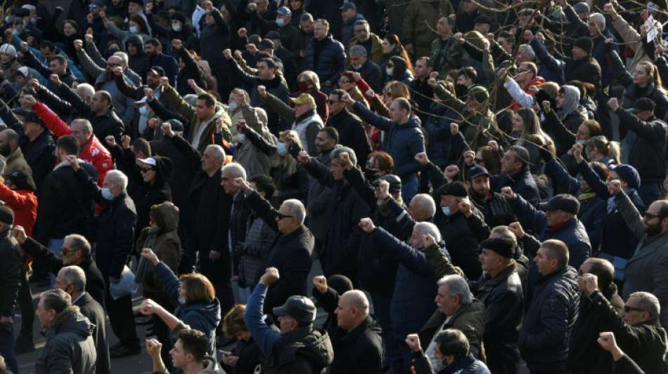 Armeniens Präsident verweigert Absetzung von Armeechef