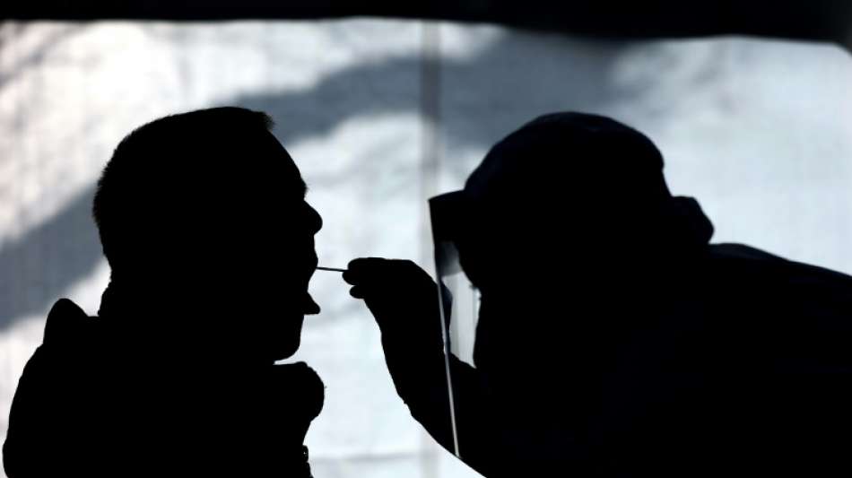 Wirtschaft will Corona-Tests mit Selbstverpflichtung ausweiten