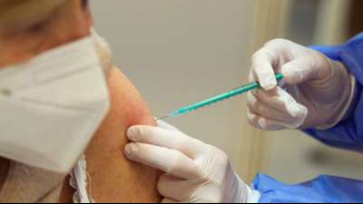 RKI meldet gut 45.000 weitere Corona-Impfungen