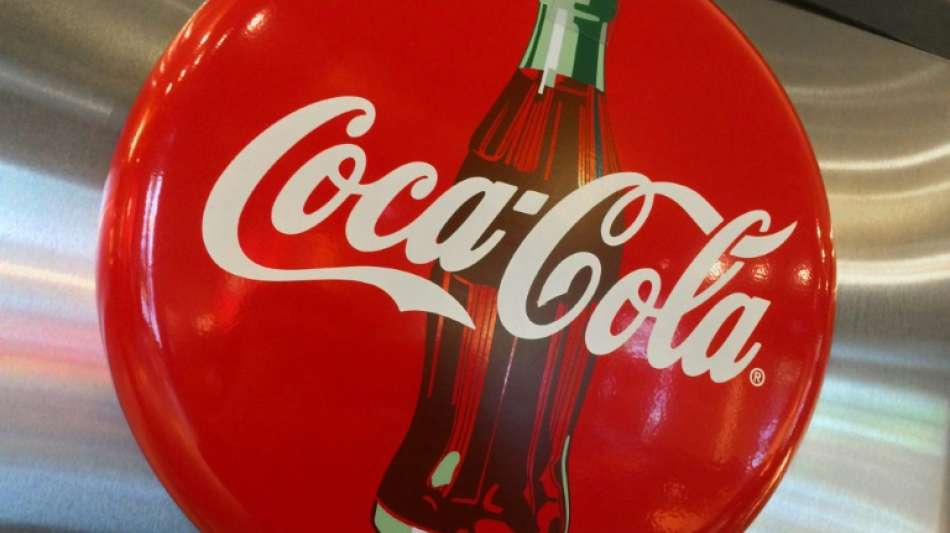 Coca-Cola Deutschland verkauft erste Einwegflaschen mit Deckel