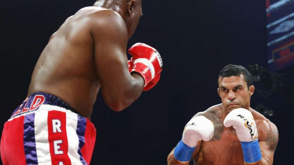 "Das war nicht Evander" - Holyfield verliert nach 109 Sekunden