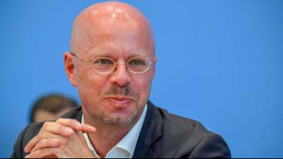 Rechtsaußenpolitiker Kalbitz scheitert mit Eilantrag gegen AfD-Parteiausschluss