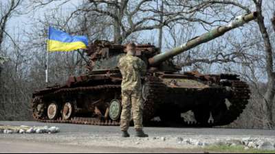 Russischer Verteidigungsminister zu Militär-Manövern auf der Krim 