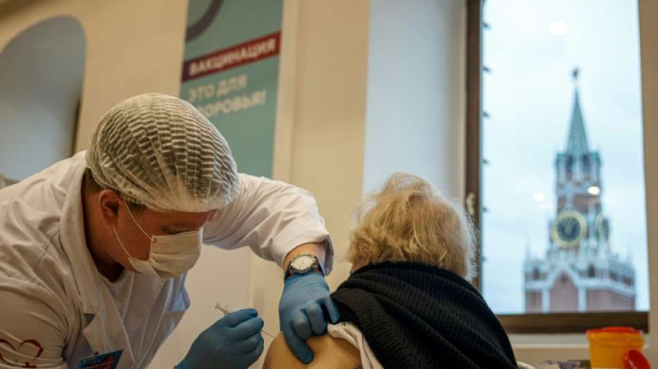 Russischer Impfstoff Sputnik V laut Entwicklern länger wirksam als andere Vakzine