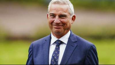 Innenminister der L&auml;nder unterzeichnen Stuttgarter Erkl&auml;rung gegen Hass und Hetze