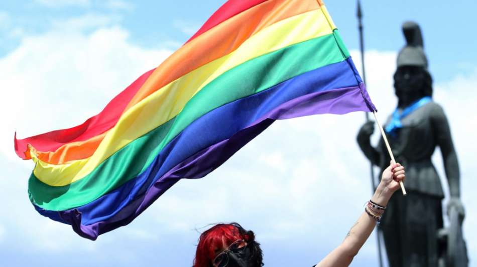 UEFA: Keine Regenbogen-Werbung in Baku und St. Petersburg