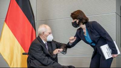 AfD macht R&uuml;ckzieher bei Maskenpflicht im Bundestag
