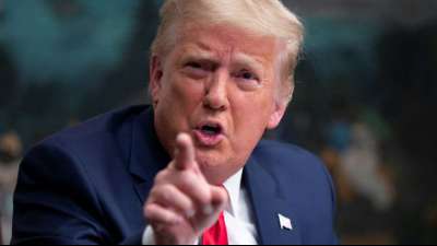 Trump baut sein Anwaltsteam f&uuml;r Impeachment-Verfahren um