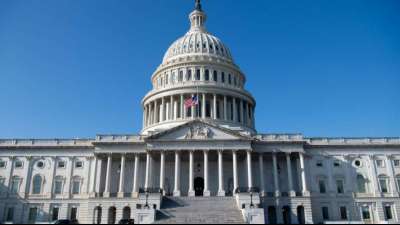 US-Repr&auml;sentantenhaus beginnt Sitzung &uuml;ber Amtsenthebungsverfahren gegen Trump