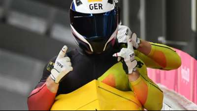 Friedrich gewinnt Zweier-Gold und ist alleiniger Rekordweltmeister