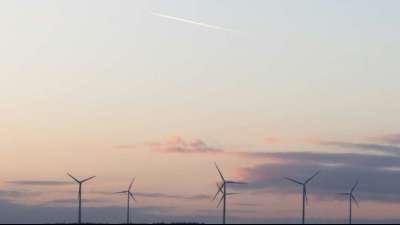 Neuer Rekord für Strom aus Wind- und Solaranlagen