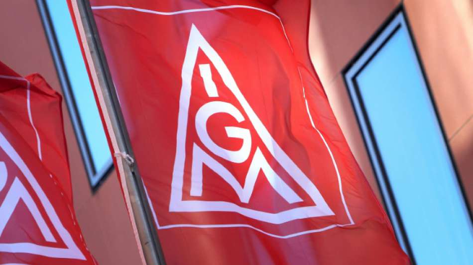 Warnstreiks der Metaller im Osten fortgesetzt