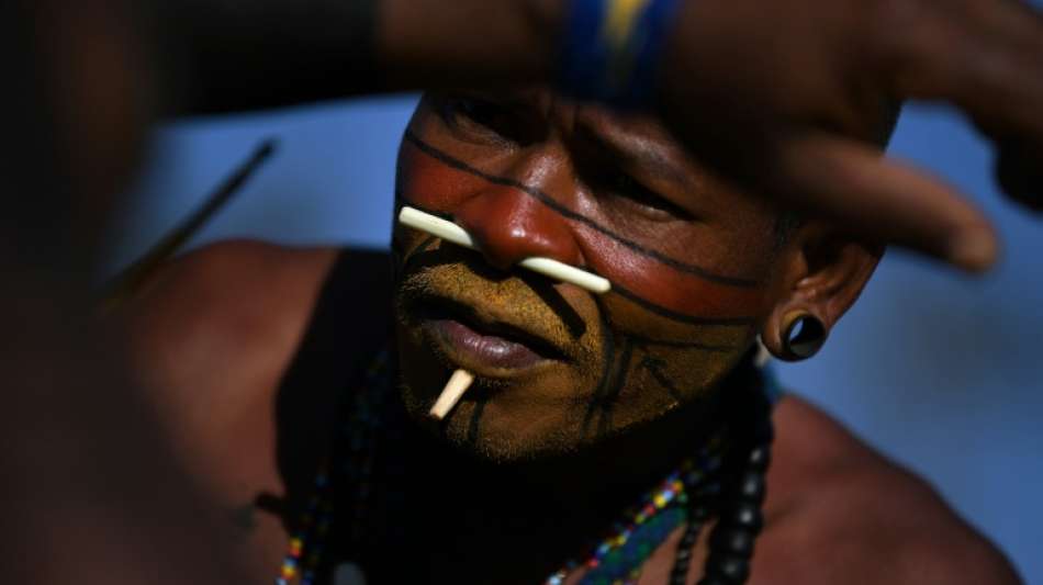 Protest Indigener vor Oberstem Gericht in Brasilien