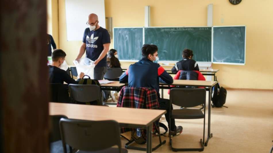 Bundesverwaltungsgericht soll Verfahrenszust&auml;ndigkeit f&uuml;r Coronama&szlig;nahmen in Schulen kl&auml;ren 