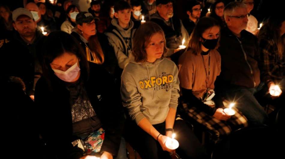 Nun vier Todesopfer nach Schusswaffenattacke an US-Schule