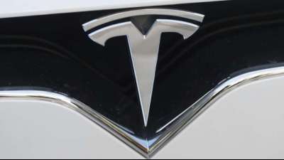 Betriebsratswahl in neuem Tesla-Werk in Brandenburg Ende Februar
