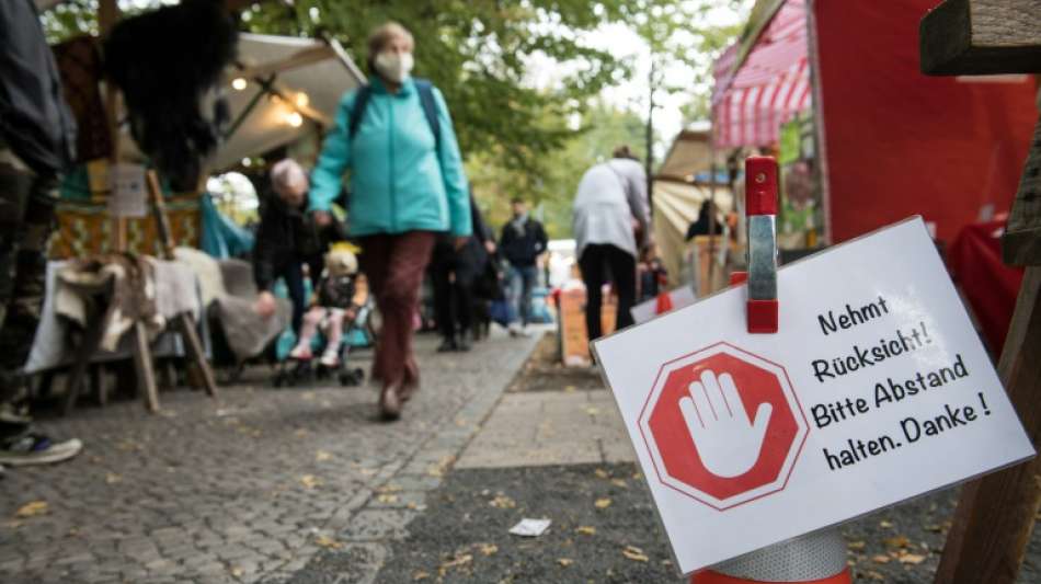 Umfrage: Erwerbstätige weniger besorgt um Job aber unzufriedener mit Politik