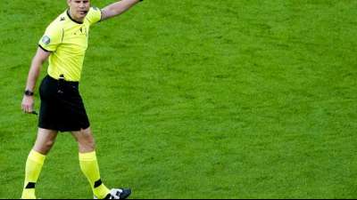 Wie Siebert: Auch Brych pfeift im Achtelfinale zum dritten Mal