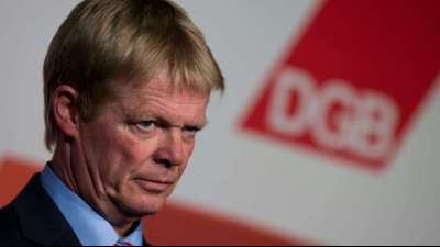 DGB-Chef kn&uuml;pft Homeoffice-Pflicht an Impfquote