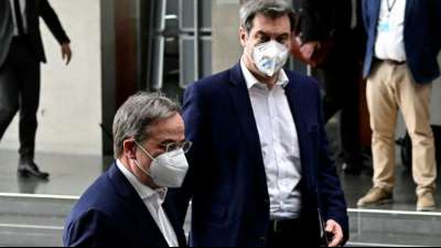 Laschet lehnt Wettstreit mit S&ouml;der &uuml;ber Modernisierung ab