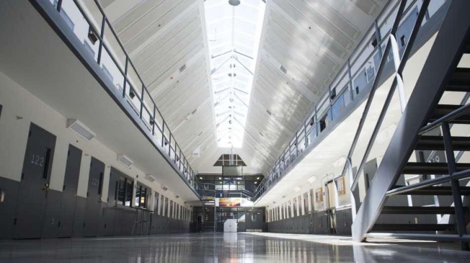 Häftlinge in US-Bundesgefängnissen werden wegen Coronavirus isoliert