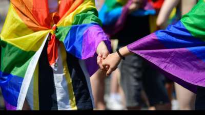 Forderung nach rascher Entschädigung für Diskriminierung homosexueller Soldaten