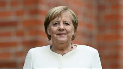 Aufrufe zu mehr Anstrengungen f&uuml;r Einheit und Demokratie