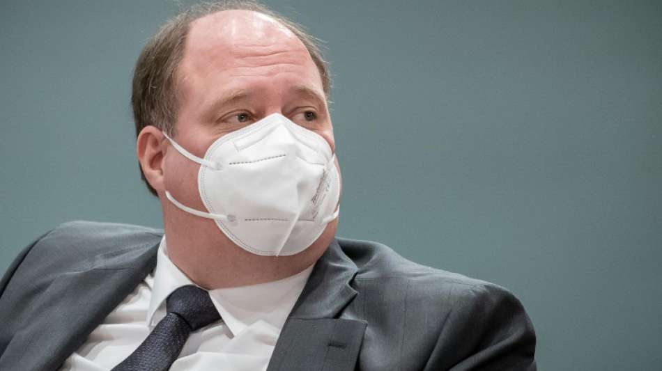 Kanzleramtschef verteidigt vorl&auml;ufige Beibehaltung von Impfpriorisierung