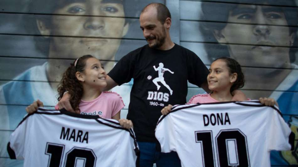 Glühender Fan: Nach Töchtern Mara und Dona nun Sohn Diego geboren
