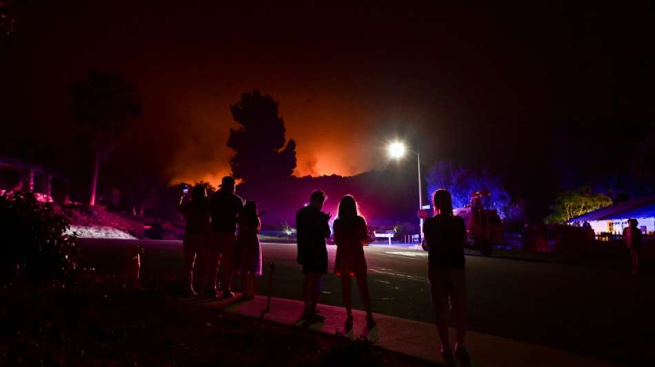 Zahl der Todesopfer durch Waldbrände in den USA steigt auf mindestens 35