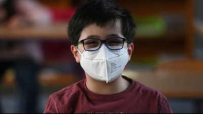 Stiftung Warentest: FFP2-Masken f&uuml;r Kinder wenig geeignet